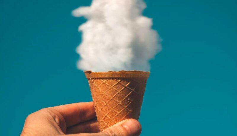 wafelek do lodów z chmurką w srodku